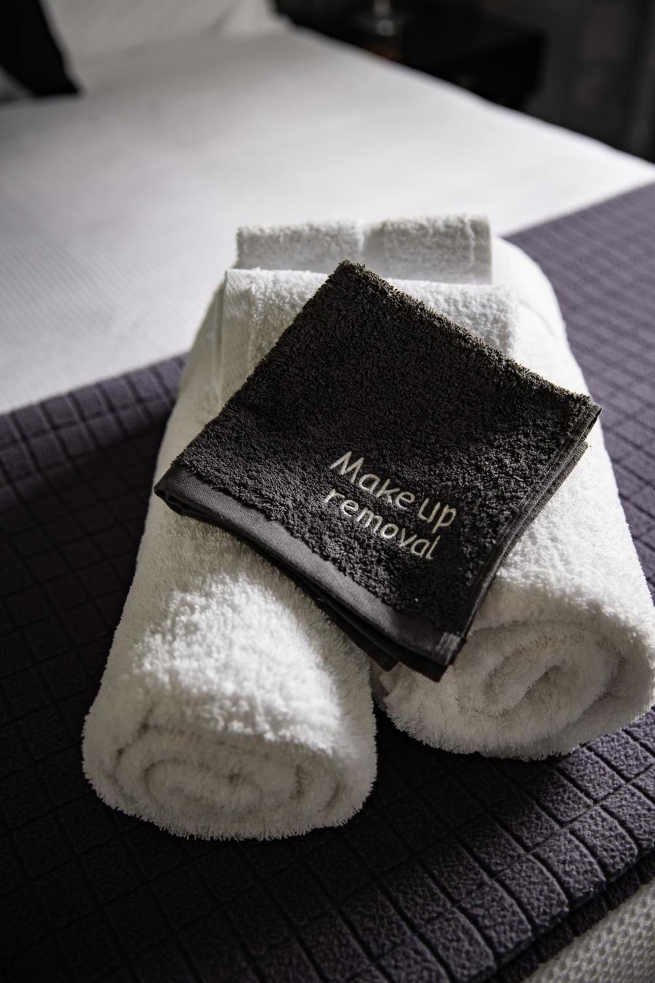 Sanctum Boutique Apartments 호바트 외부 사진